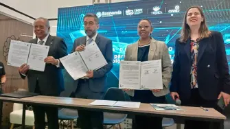 El CRT y IMPI firmaron el convenio en el marco del InnovaFest Guadalajara.