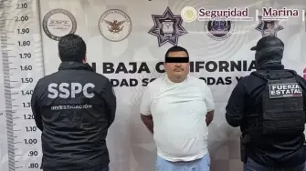 Israel Leonel Trigueros Muñoz, alias “El Isra”, fue detenido en Mexicali; autoridades lo identifican como presunto operador regional de Los Rusos, grupo vinculado al Cártel de Sinaloa.