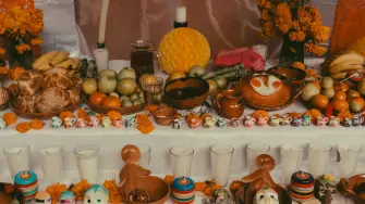 Del 27 de octubre al 3 de noviembre, la tradición popular establece distintas fechas para recibir a las almas de mascotas, niños y adultos fallecidos.
