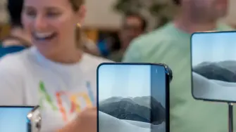 Los analistas han señalado que es probable que Apple se enfrente a problemas de suministro, ya que el iPhone Duo es complejo de fabricar.