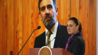 La presidenta señaló a Lorenzo Córdova por mantener contratos con proveedores del INE y pidió investigar irregularidades desde 2014.
