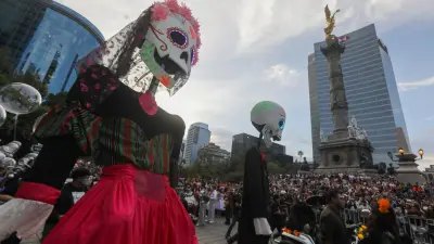 Mega Procesión de Catrinas en la CDMX.