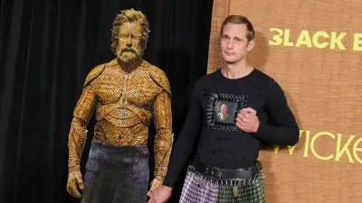 El actor Alexander Skarsgård asiste al estreno de la película Wicker en Los Ángeles, California. Foto: AFP.