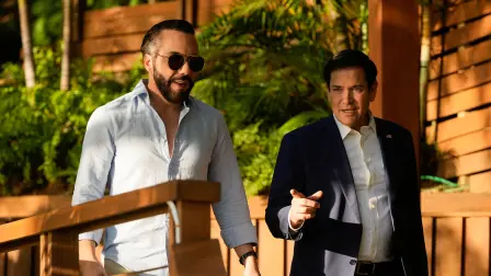 El secretario de Estado de Estados Unidos, Marco Rubio, se reunió el lunes con el presidente de El Salvador, Nayib Bukele.