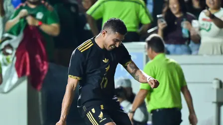 Orbelin Pineda, futbolista.