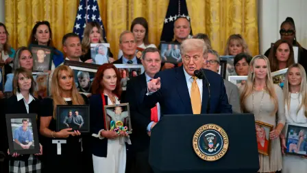 El presidente de Estados Unidos, Donald Trump, firmó la "Ley alto al fentanilo".