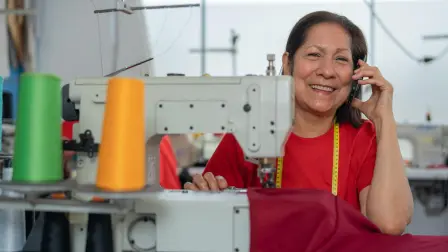 Mantener la mente ocupada en actividades significativas reduce el riesgo de depresión y ansiedad en la adultez mayor.