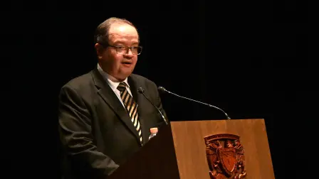 Leonardo Lomelí Vanegas, rector de la UNAM, en su participación durante la entrega del Premio Universidad Nacional y la Distinción Universidad Nacional para Jóvenes Académicos 2025.