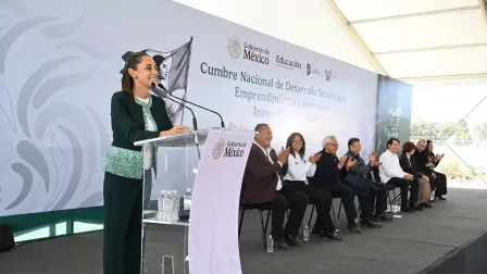 Claudia Sheinbaum encabezó la Cumbre Nacional de Desarrollo Tecnológico, Emprendimiento e Innovación del Tecnológico Nacional de México.