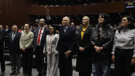 El exfiscal general, Alejandro Gertz Manero, asumió el cargo como embajador de Reino Unido.