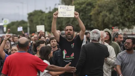 Miembros de los buques de la Flotilla Global Sumud, interceptados por la Armada israelí en aguas internacionales,.