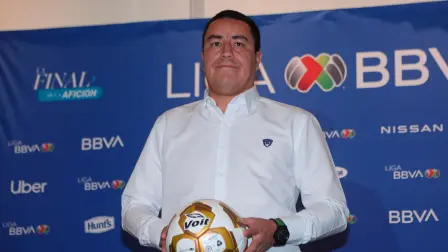 Efraín Juárez.