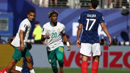 Ibrahim Mbaye, que marcó para Senegal contra Francia el martes, hace un año jugó con los franceses en categoría juvenil.