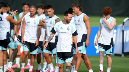 Lionel Messi participó en una sesión de entrenamiento previa al partido de la fase de grupos J del Mundial de Fútbol de 2026 entre Argentina y Austria.