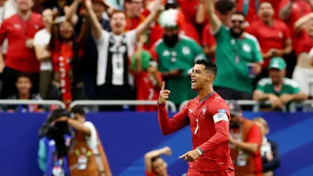 Cristiano Ronaldo abrió el marcador 1-0 contra Uzbekistán. Foto: Reuters