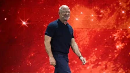 US Amazon's founder Jeff Bezos arrives on stage at the VivaTech technology startups and innovation fair at the Paris Expo Porte de Versailles, in Paris on June 17, 2026. (Photo by JULIEN DE ROSA / AFP)