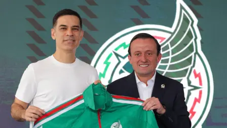 Rafael Marquez y Mikel Arriola.