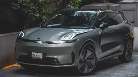 Lynk & Co 08 Halo