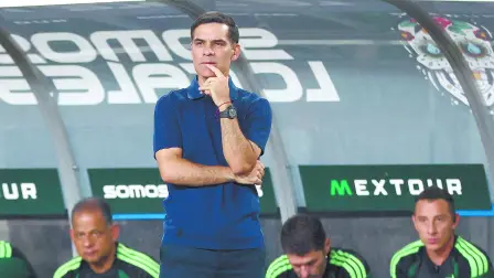 LOS ANGELES, CALIFORNIA - OCTOBER 06: Head coach Rafael Marquez of Mexico on the sidelines during a 2-0 Chile win over Mexico in a friendly at Los Angeles Memorial Coliseum on October 06, 2026 in Los Angeles, California.   Harry How/Getty Images/AFP (Photo by Harry How / GETTY IMAGES NORTH AMERICA / Getty Images via AFP)