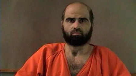 Foto de 2012 de Nidal Hasan, acusado de matar a 13 personas y herir a 31 en un tiroteo ocurrido en noviembre de 2009 en Fort Hood