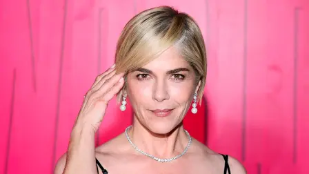 Selma Blair, actriz estadounidense.