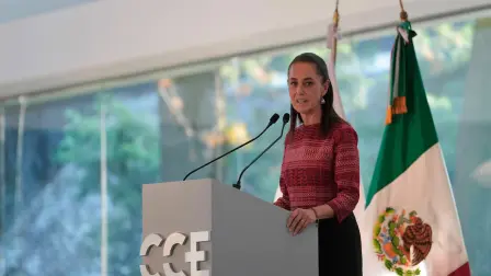 La presidenta de México, Claudia Sheinbaum, acudió a la celebración de los 50 años del Consejo Coordinador Empresarial.