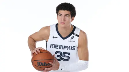 Karim López, basquetbolista.