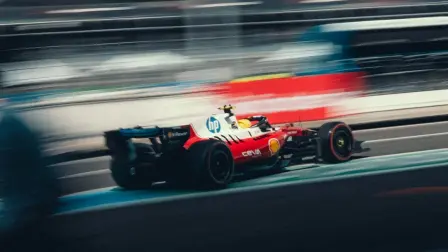 Charles Leclerc en su Ferrari durante la FP1 del GP de la CDMX