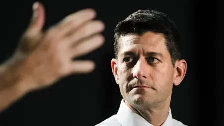 Paul Ryan, en un debate con el senador republicano, Pat Meehan, en Pensilvania, el pasado 28 de septiembre. 