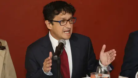 BANSEFI - MEXICO. CIUDAD DE MEXICO. 231017 CONFERENCIA DE PRENSA DEL BANCO DEL AHORRO NACIONAL Y SERVICIOS FINANCIEROS (BANSEFI) Y SEDATU A CARGO DEL DIRECTOR VIRGILIO ANDRADE, DONDE EXPLICO LA ENTREGA DE LOS APOYOS A LOS DAMNIFICADO DEL SISMO DEL 7 DE SEPTIEMBRE EN OAXACA Y CHIAPAS,  MEDIANTE TARJETAS DE BANSEFI.