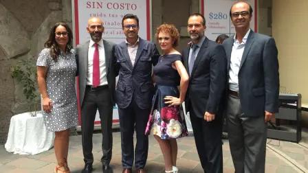 Con la alianza, Farmacia París pondrá la unidad y Devlyn operará los servicios de clínica óptica y auditiva, dijeron ejecutivos de las dos empresas.