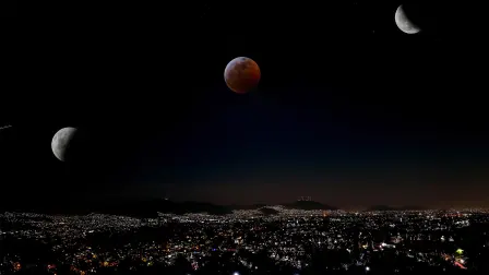 El Economista te comparte algunas imágenes del primer eclipse total de luna del 2019 que capturo la atención de muchos en todo el mundo. El acontecimiento astronómico ha dejado hermosas imágenes y ha sido bautizado como “superluna de sangre de lobo”.