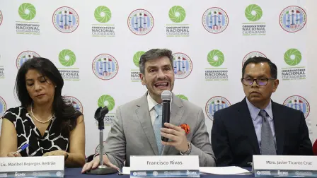 MARIBEL BOJORGES BELTRAN, FRANCISCO RIVAS, JAVIER TICANTE CRUZ DURANTE LA PRESENTACION DEL REPORTE SOBRE INCIDENCIA DELICTIVA EN LA CAPITAL DEL PAIS 2018 . FOTO :HUGO SALAZAR / EL ECONOMISTA .