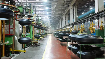 Los millones de neumáticos que se producen al año deben ser reciclados al final de su vida útil. Foto: Shutterstock.