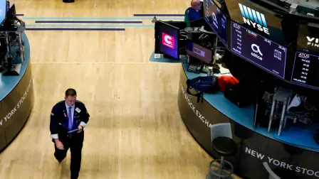 El Promedio Industrial Dow Jones superó su récord de cierre de noviembre, mientras que el S&P 500 y el Nasdaq terminaron la rueda en máximos históricos por tercera sesión consecutiva. Foto: Reuters