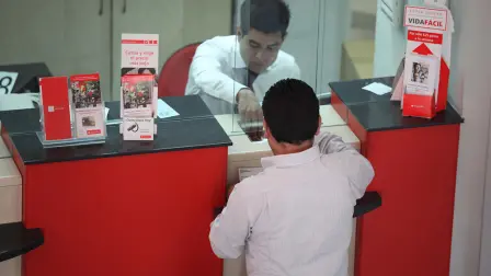 BANCO SANTANDER LANZA NUEVO CONSEPTO DE SUCURSALES 