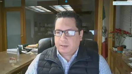 El doctor José Luis Alomía, director en la Secretaría de Salud federal, en teleconferencia el 8 de marzo de 2021. Foto: Cortesía Secretaría de Salud