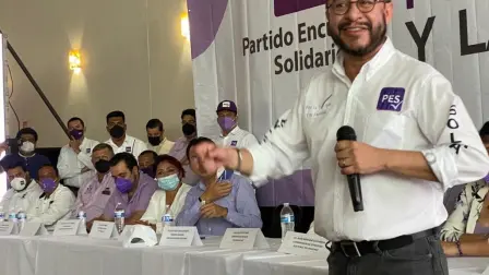 Hugo Eric Flores, dirigente nacional del Partido Encuentro Solidario (PES). Foto: Tomado de Facebook oficial.