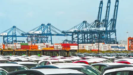 MEXICO-VIOLENCE-MICHOACAN-PORT