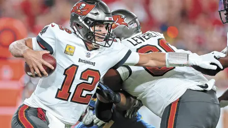 Celebridades del mundo del deporte como el mariscal de campo Tom Brady invirtieron en la plataforma de criptomonedas FTX, pero ahora van a perder su dinero ante el desplome de su token. Foto: AFP