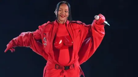  Fenty Beauty está valuada en 2,800 millones de dólares.