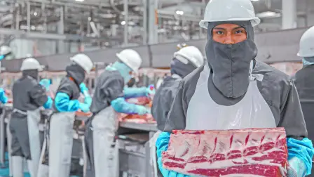 De acuerdo con la propuesta del USDA, podrán utilizar el sello “Product of USA” únicamente los productos de carne de res, cerdo, aves y otros subproductos avícolas provenientes de animales nacidos, criados y sacrificados en Estados Unidos. Foto: Especial