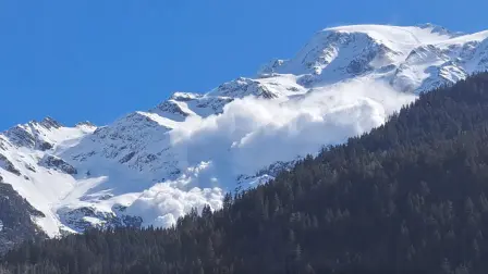Avalancha en los Alpes franceses Foto: Reuters