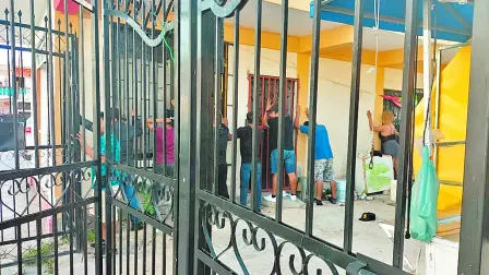 Las autoridades catearon dos cuartos de una vecindad en Playa del Carmen donde encontraron a los menores. Foto: Especial