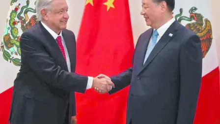 Los presidentes de México, Andrés Manuel López Obrador, y de China, Xi Jinping, sostuvieron un encuentro privado en San Francisco, California. Foto: Reuters