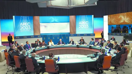 Terminó el Foro Económico APEC y Estados Unidos le entregó la sede a Perú, que será el anfitrión del foro del próximo año. En esta edición, la reunión entre los presidentes Joe Biden y Xi Jinping se llevó gran parte de la atención. Foto: Reuters