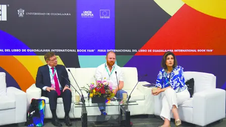 Representantes de IPA y Nielsen BookData compartieron un adelanto del estudio internacional en la FIL. Foto EE: Ricardo Quiroga