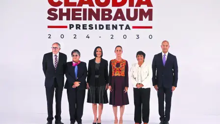 Sheinbaum informó que Buenrostro y Esteva seguirán en sus actuales encargos en el gobierno federal y de la CDMX, respectivamente. Foto EE: Eric Lugo