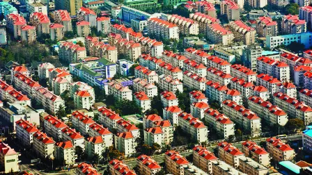 A finales de julio el Politburó reiteró el compromiso del país de apoyar la finalización de los proyectos inacabados. Foto: Shutterstock