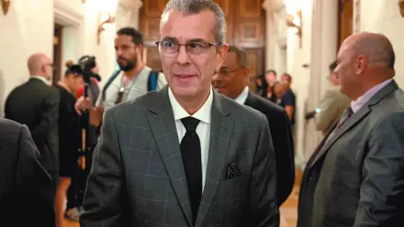 Juan Carlos Delpino, rector del Consejo Nacional Electoral, en imagen del 24 de agosto del 2023. Foto: AFP